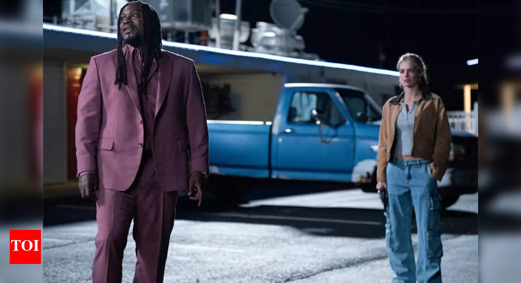 Puzzling in its treatment of its heroine, but still a lively heist thriller